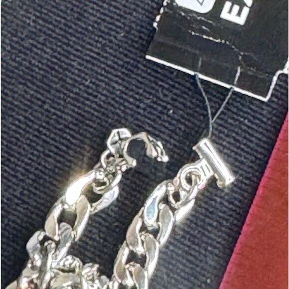 Express Silver Tone Link 8 inch Push Turn Clasp Bracelet - Picture 8 of 8